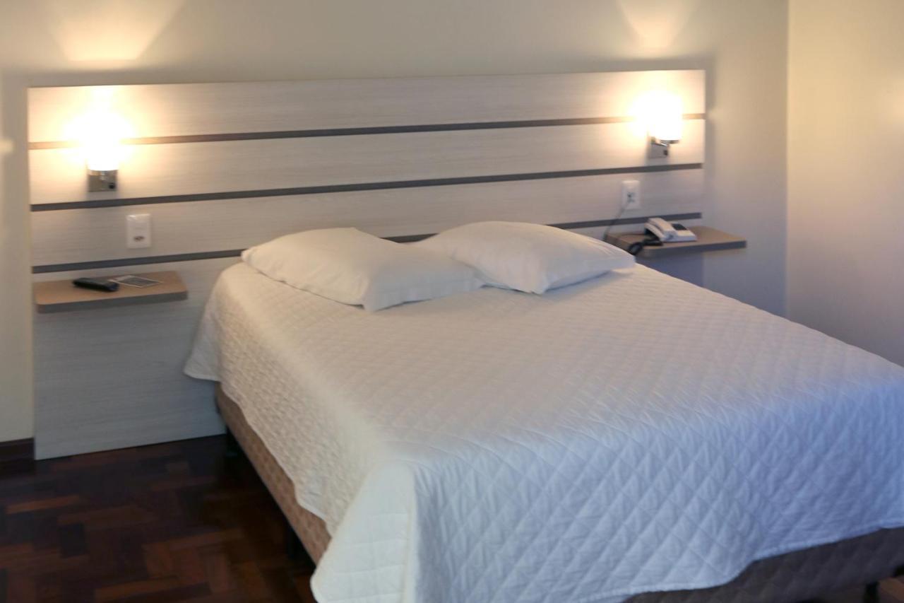 Tri Hotel Xanxerê Екстериор снимка