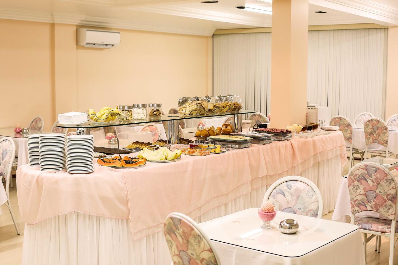 Tri Hotel Xanxerê Екстериор снимка